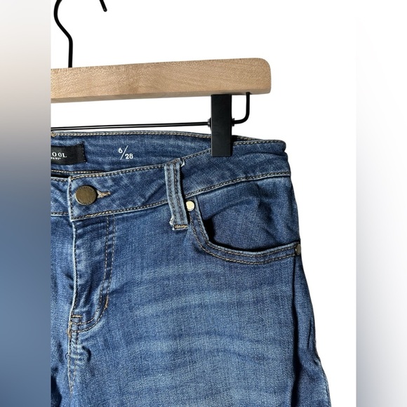 Liverpool Jeans Company Womens Distressed Mid-Rise Skinny Jeans Blue Size 6 / 28 - Picture 2 of 11